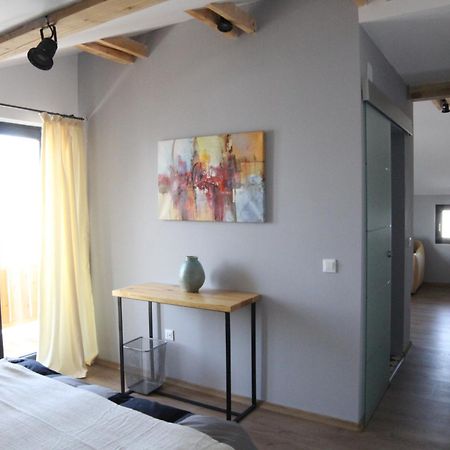 Villa Swiss 萨彻勒 外观 照片