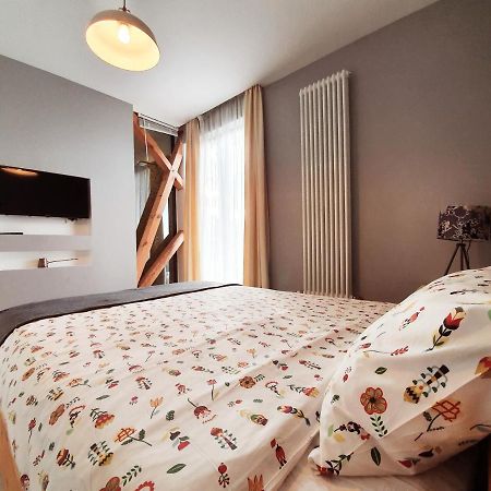 Villa Swiss 萨彻勒 外观 照片